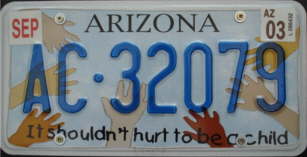az_kids hands 32079